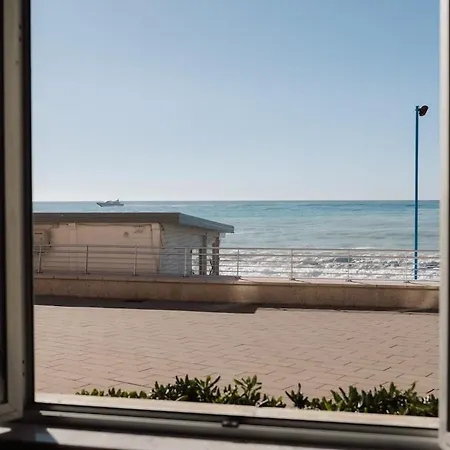 Finestra Sul Mare - *